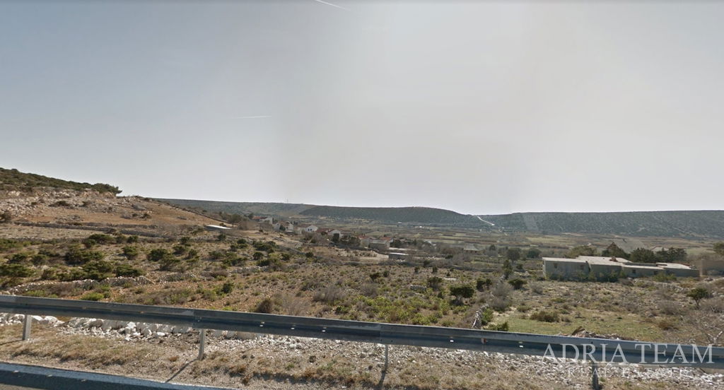 GRAĐEVINSKO ZEMLJIŠTE IDEALNO ZA KUĆU ZA ODMOR, KOLAN - PAG
