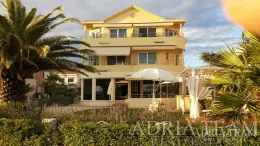 ČETVEROSOBAN APARTMAN, PRVI RED DO MORA - PRIVLAKA, ZADAR nekretnina za prodaju