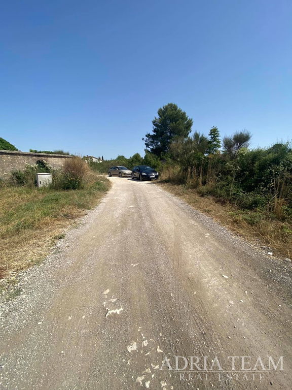 GRAĐEVINSKO ZEMLJIŠTE - STAMBENA NAMJENA - ZADAR - PLOVANIJA