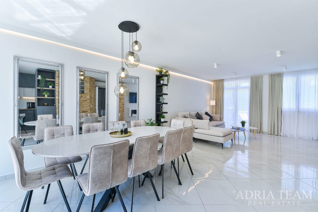 4 LUKSUZNE KUĆE NA PRODAJU U ZADRU, PODRUČJE DIKLOVAC