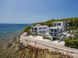 APARTMAN, 10m OD MORA - SUĆURAJ, HVAR nekretnina za prodaju