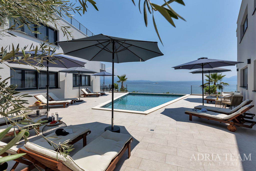 APARTMAN, 10m OD MORA - SUĆURAJ, HVAR