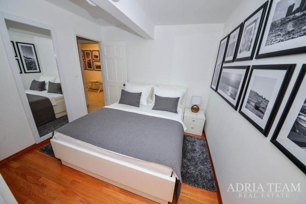 VILA S BAZENOM – DRUGI RED DO MORA – VIR