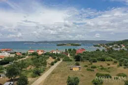 GRAĐEVINSKO ZEMLJIŠTE S POGLEDOM NA MORE, 200 m OD MORA - MRLJANE, PAŠMAN nekretnina za prodaju
