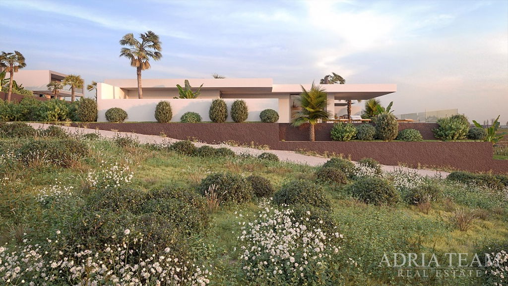 VILA S BAZENOM I POGLEDOM NA MORE - STARA NOVALJA