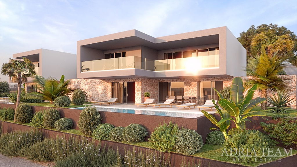 VILA S BAZENOM I POGLEDOM NA MORE - STARA NOVALJA