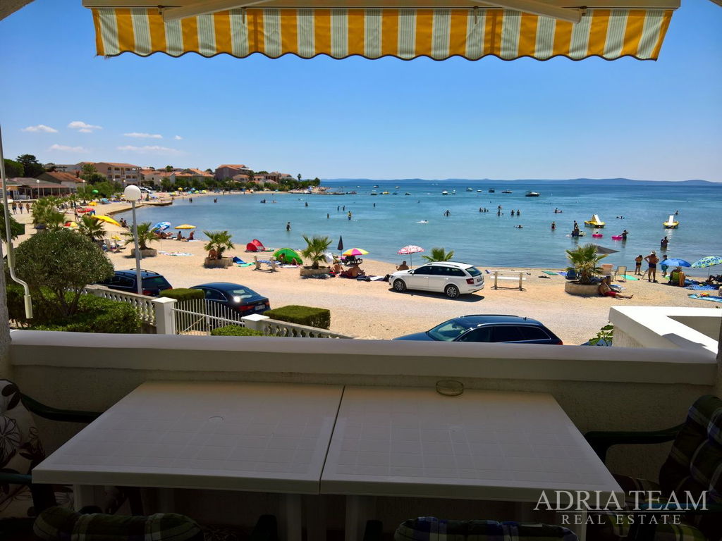 APARTMAN, PRVI RED DO MORA -  VIR, ZADAR