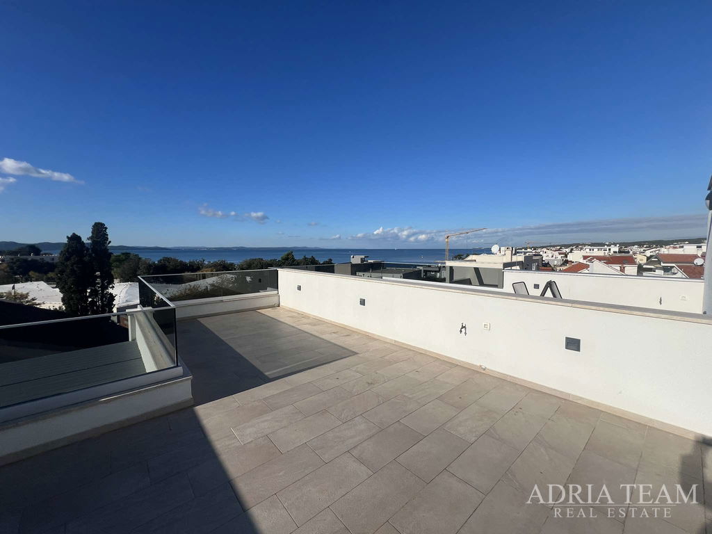 APARTMAN, 80 m OD MORA - DIKLO, ZADAR