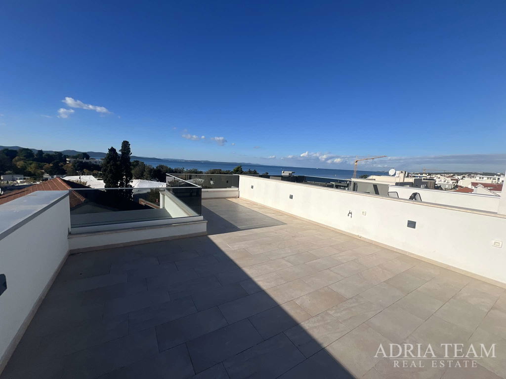 APARTMAN, 80 m OD MORA - DIKLO, ZADAR