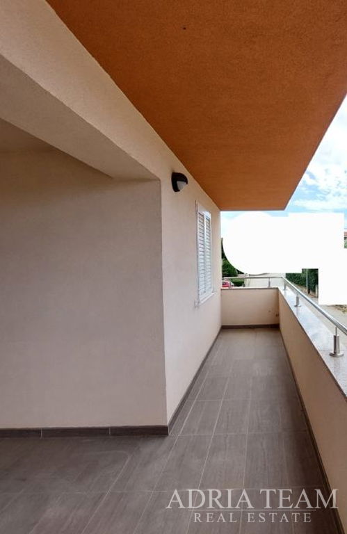 APARTMAN U NOVOGRADNJI S POGLEDOM NA MORE - BIOGRAD NA MORU