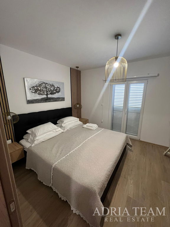 KUĆA S POGLEDOM NA MORE - VIR