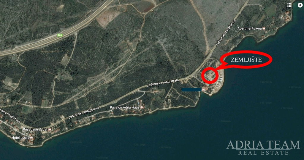 ATRAKTIVNO GRAĐEVINSKO ZEMLJIŠTE S POGLEDOM NA MORE – POSEDARJE