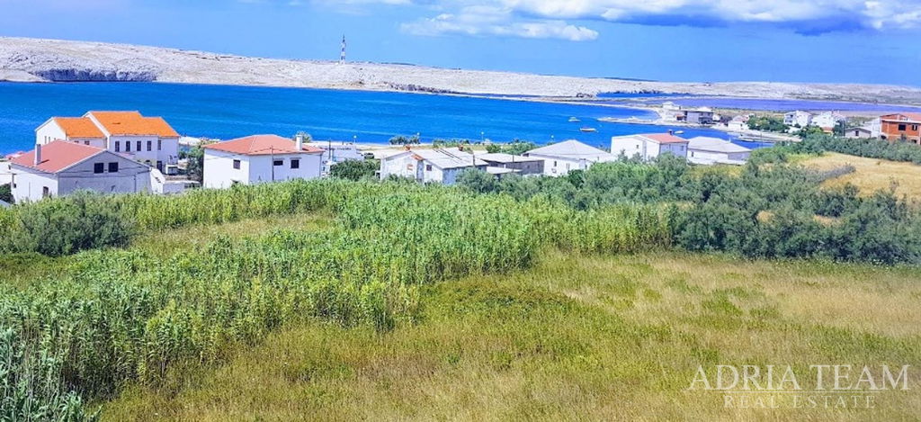 GRAĐEVINSKO ZEMLJIŠTE - DINJIŠKA, PAG