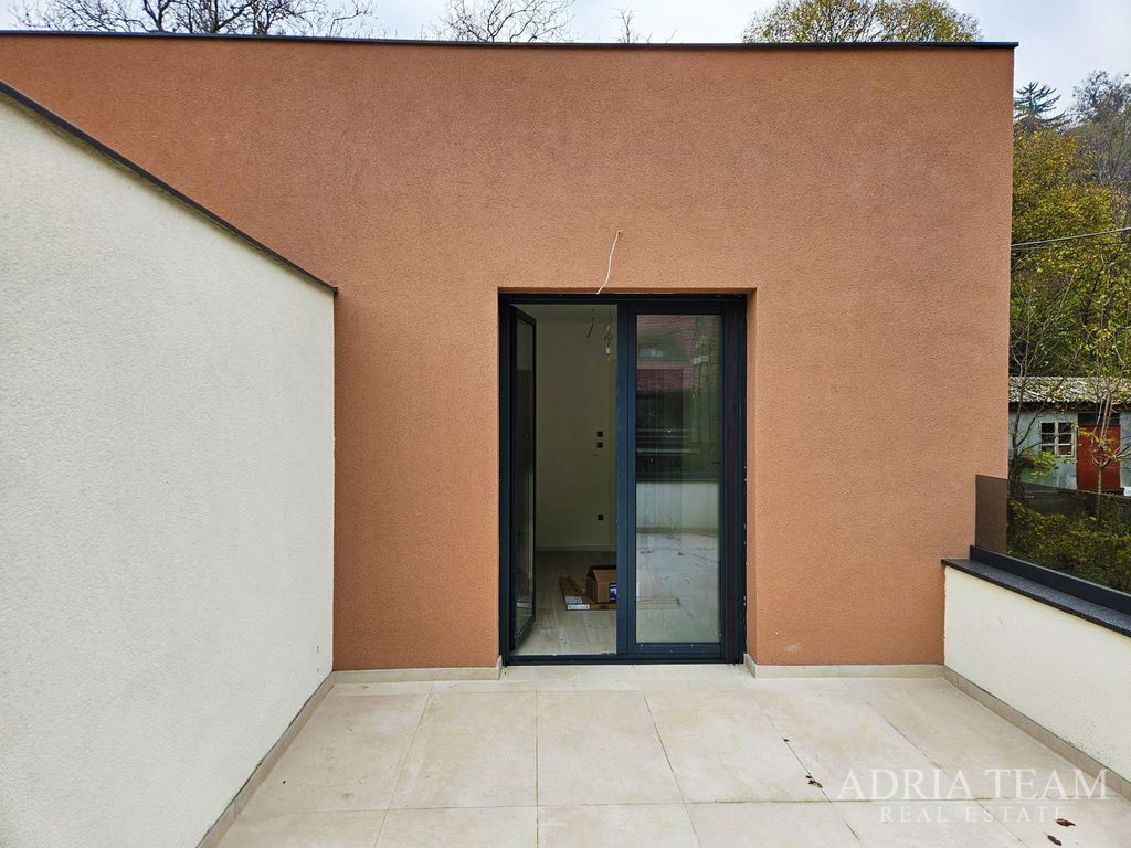 LUKSUZNI 4-SOBNI STAN - GRAČANI, PODSLJEME, ZAGREB