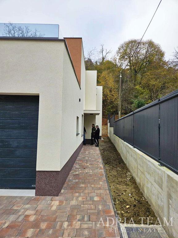 LUKSUZNI 4-SOBNI STAN - GRAČANI, PODSLJEME, ZAGREB