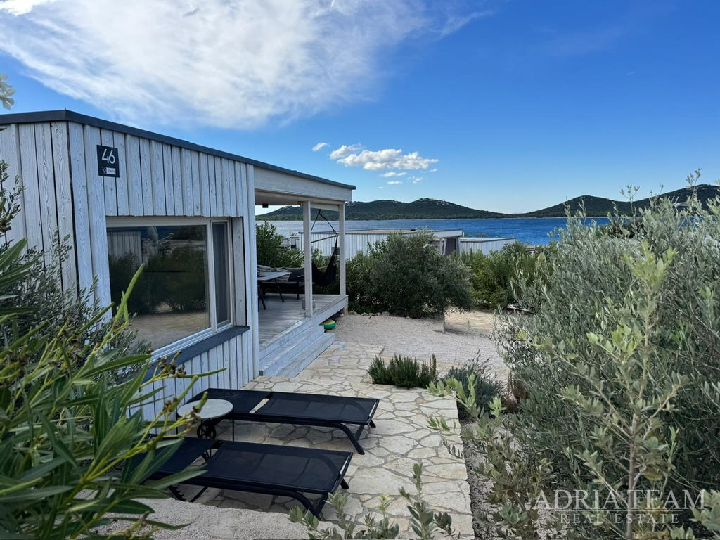 LUKSUZNA MOBILNA KUĆICA NA PRODAJU – BUQEZ RESORT, DRAGE