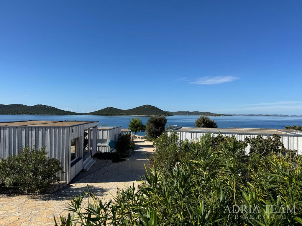 LUKSUZNA MOBILNA KUĆICA NA PRODAJU – BUQEZ RESORT, DRAGE