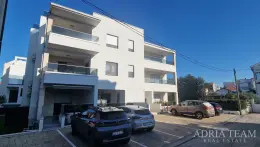 DVOSOBNI APARTMAN U BLIZINI KAMPA FALKENSTEINER - ZADAR, BORIK nekretnina za prodaju