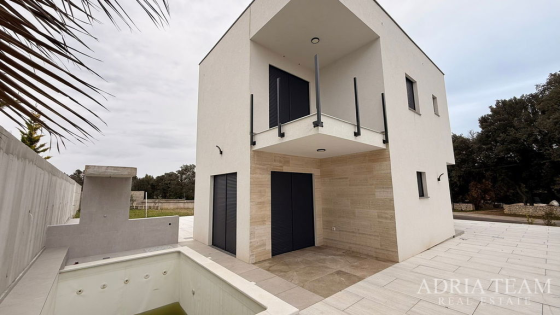 MODERNA DUPLEX KUĆA S2 S BAZENOM - ZATON, NIN nekretnina za prodaju