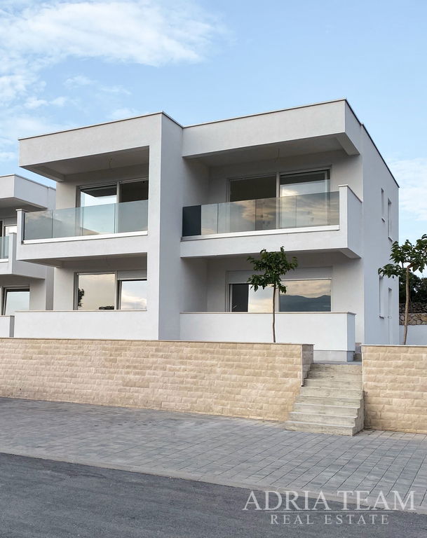 APARTMAN S3 U STAMBENOJ ZGRADI – NOVALJA,PAG