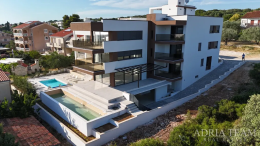 LUKSUZNI APARTMAN S2, 80m OD MORA, NOVOGRADNJA - KOŽINO nekretnina za prodaju