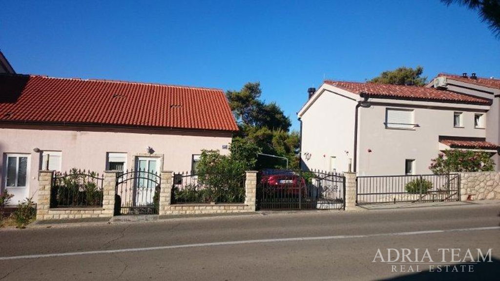 STUDIO APARTMAN 44 m² – 1. KAT – BARBAT, OTOK RAB