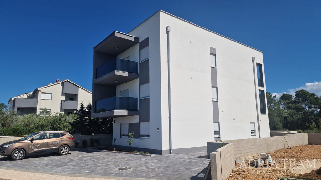 APARTMAN, NOVOGRADNJA - VIR