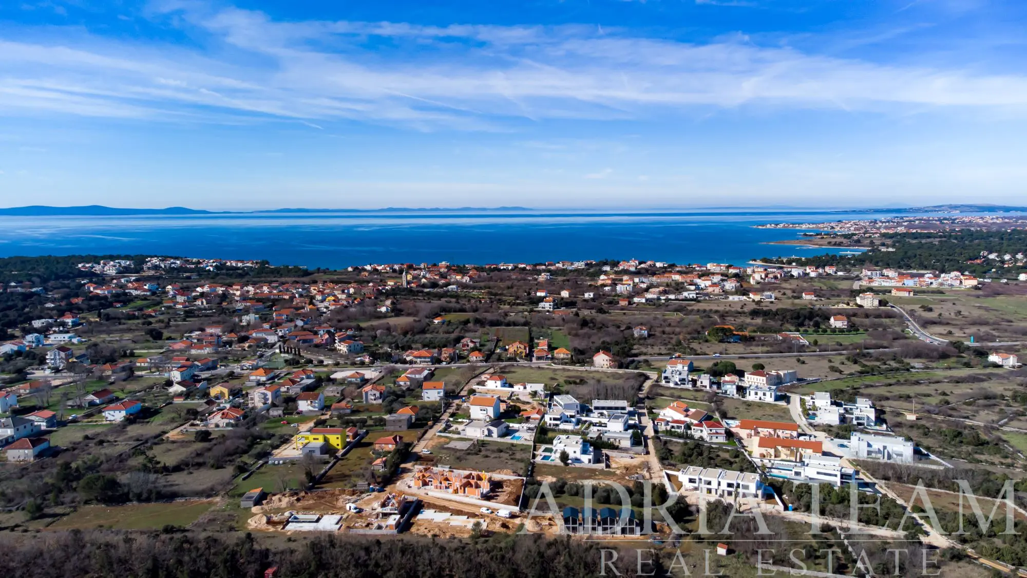 KUĆA U NIZU, NOVOGRADNJA - ZATON, NIN