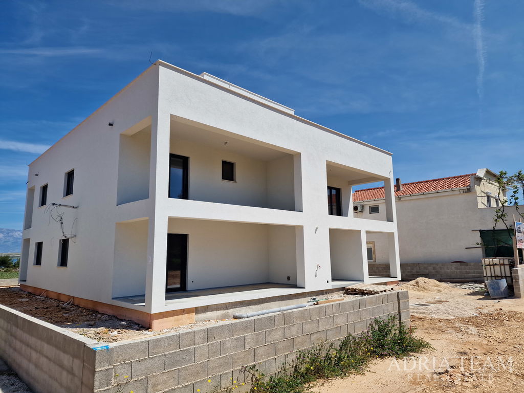 APARTMAN S1 S VLASTITIM VRTOM – NOVOGRADNJA – VIR