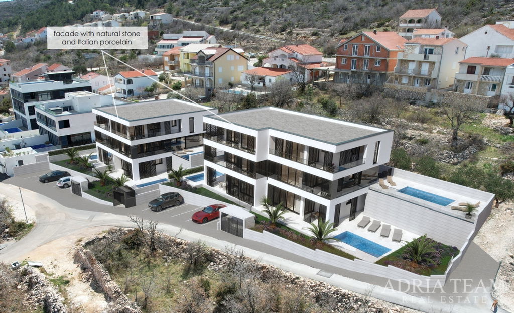 APARTMAN E6 S POGLEDOM NA MORE I PLANINE - VINJERAC