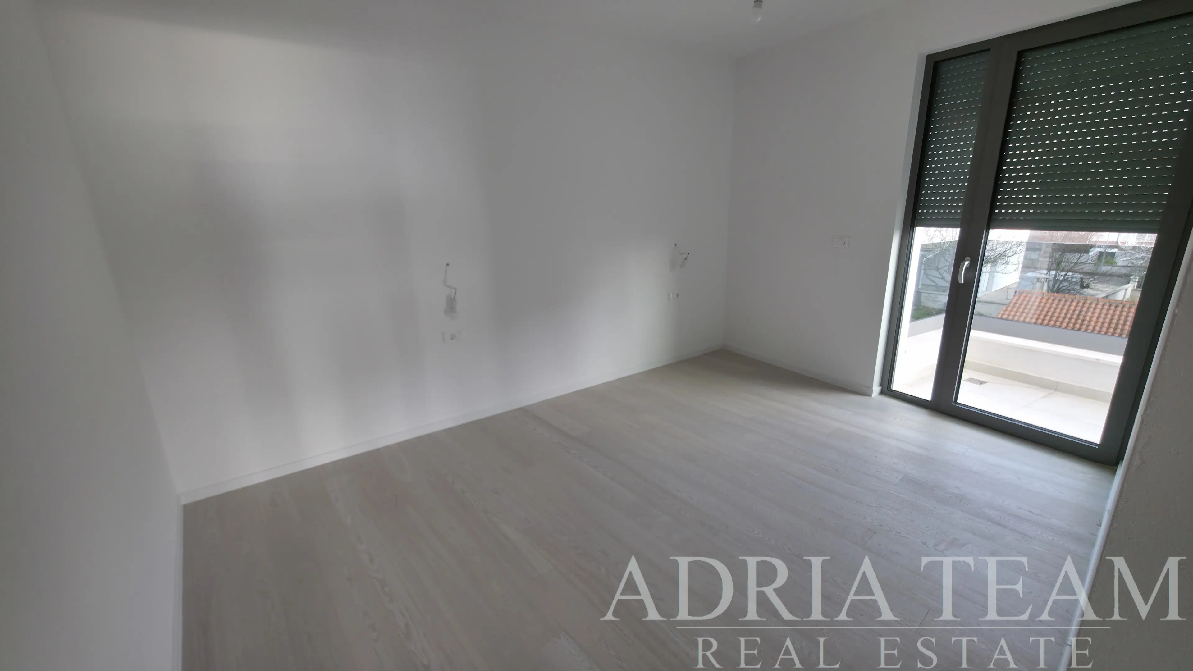 PENTHOUSE S6 S TRI SPAVAĆE SOBE I KROVNOM TERASOM – ZADAR, BORIK