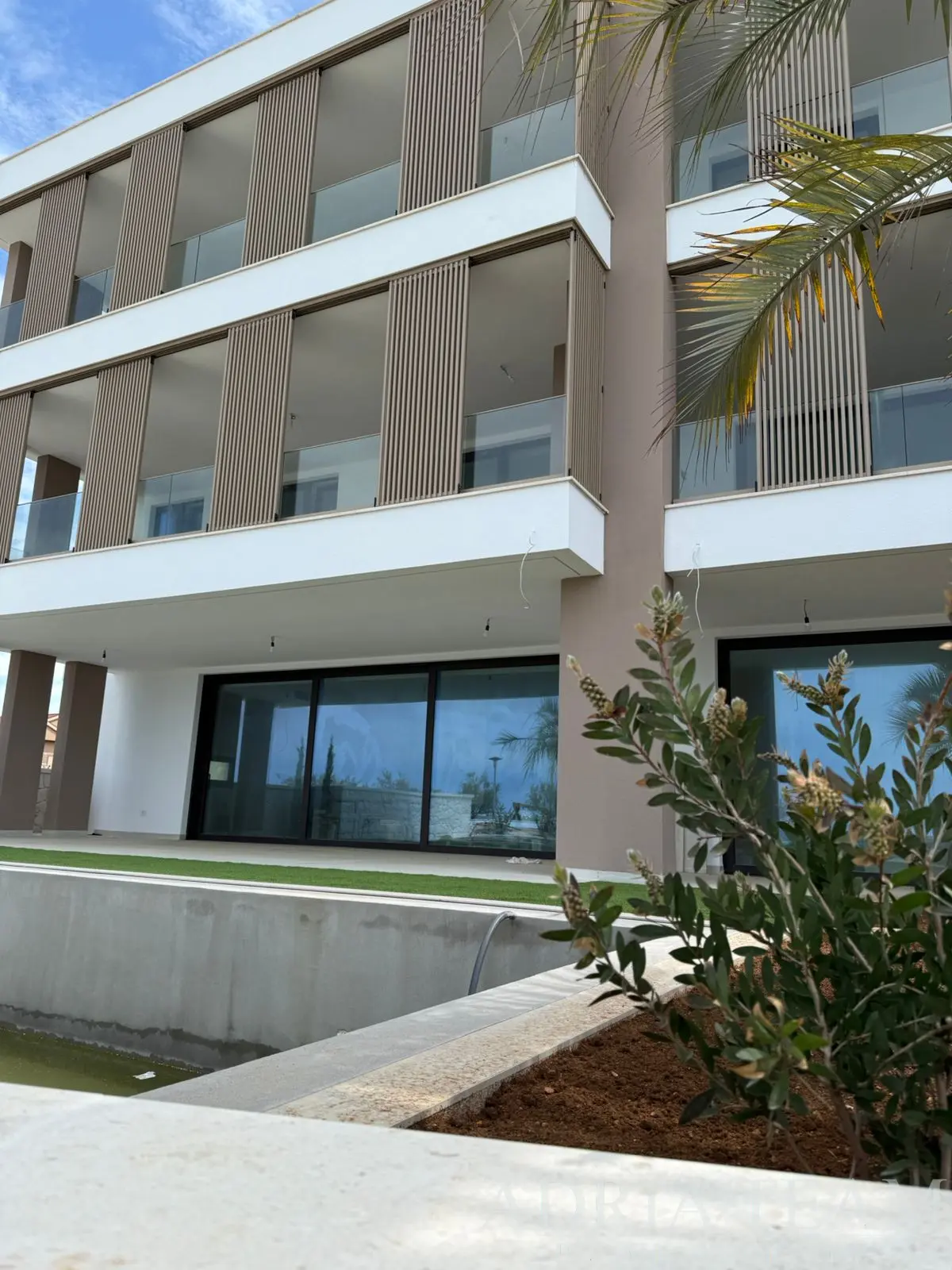 APARTMAN 1 – PRVI RED DO MORA – ZATON, ZADAR
