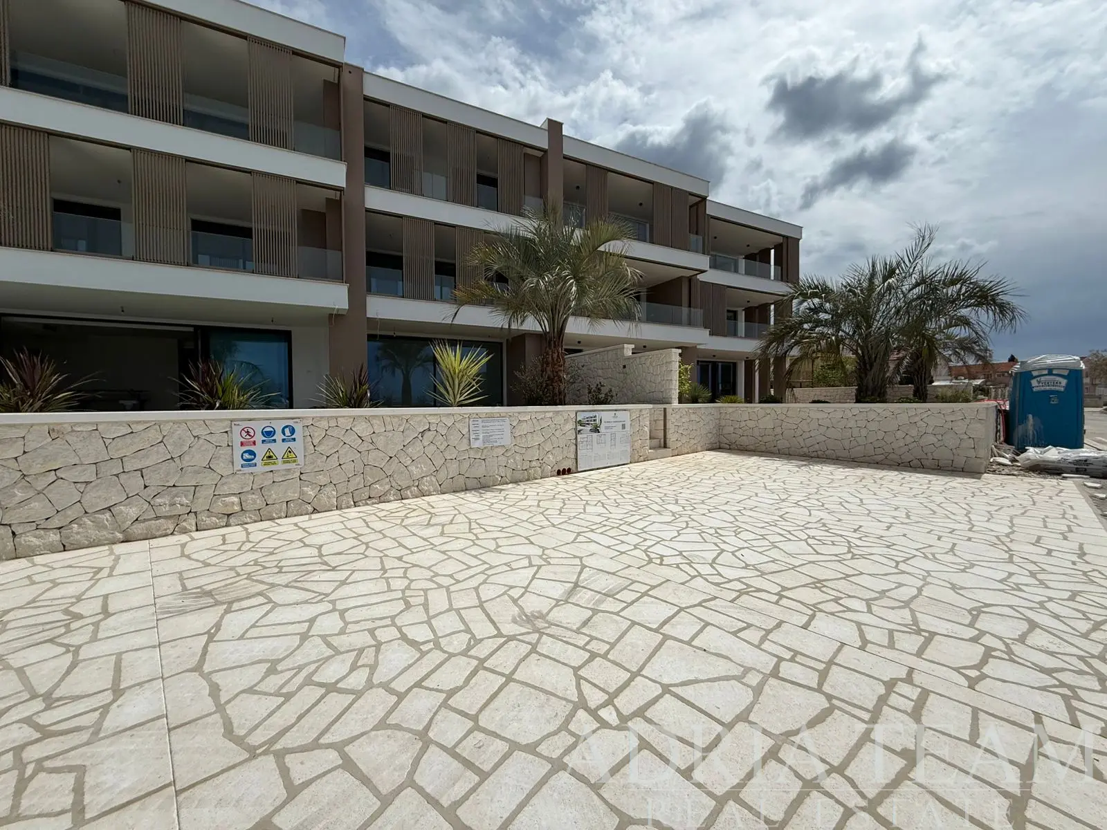 APARTMAN 1 – PRVI RED DO MORA – ZATON, ZADAR