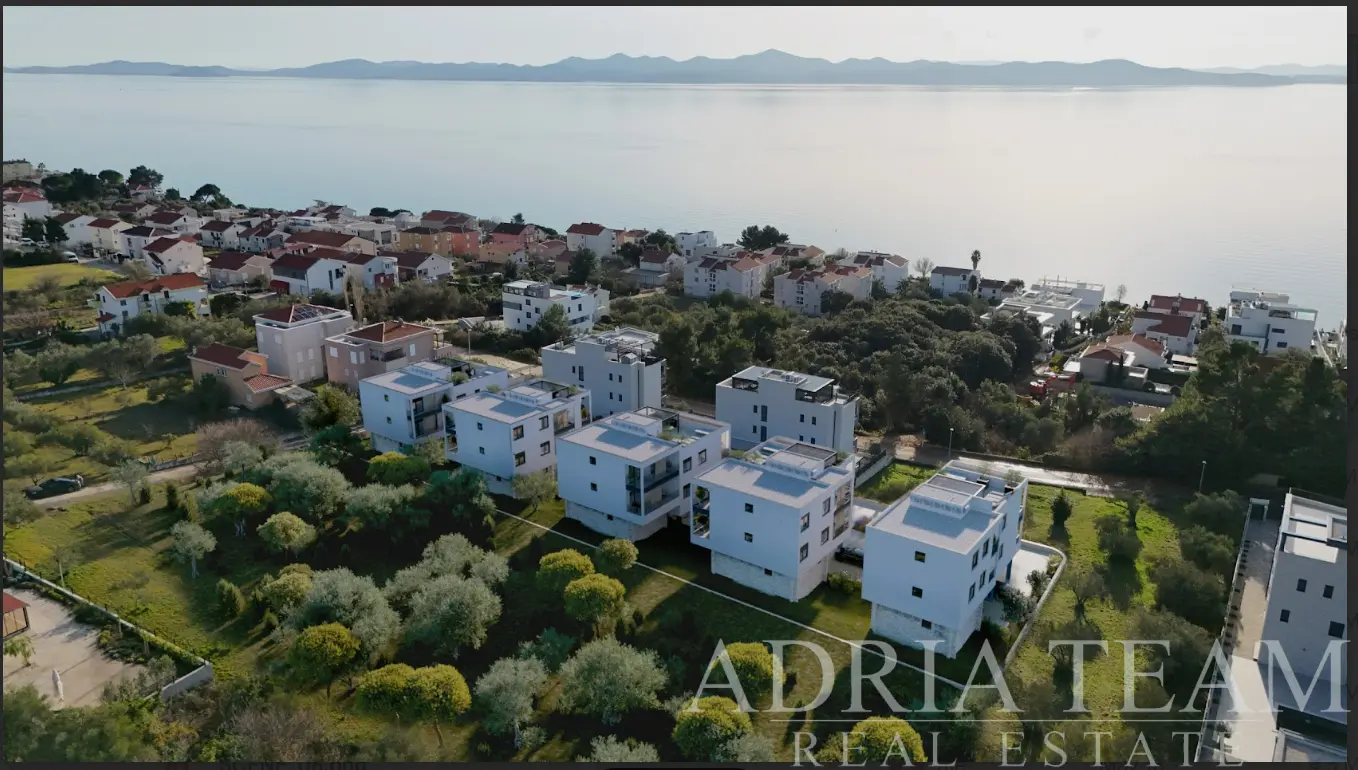 MODERAN APARTMAN A3 S KROVNOM TERASOM – KOŽINO, ZADAR