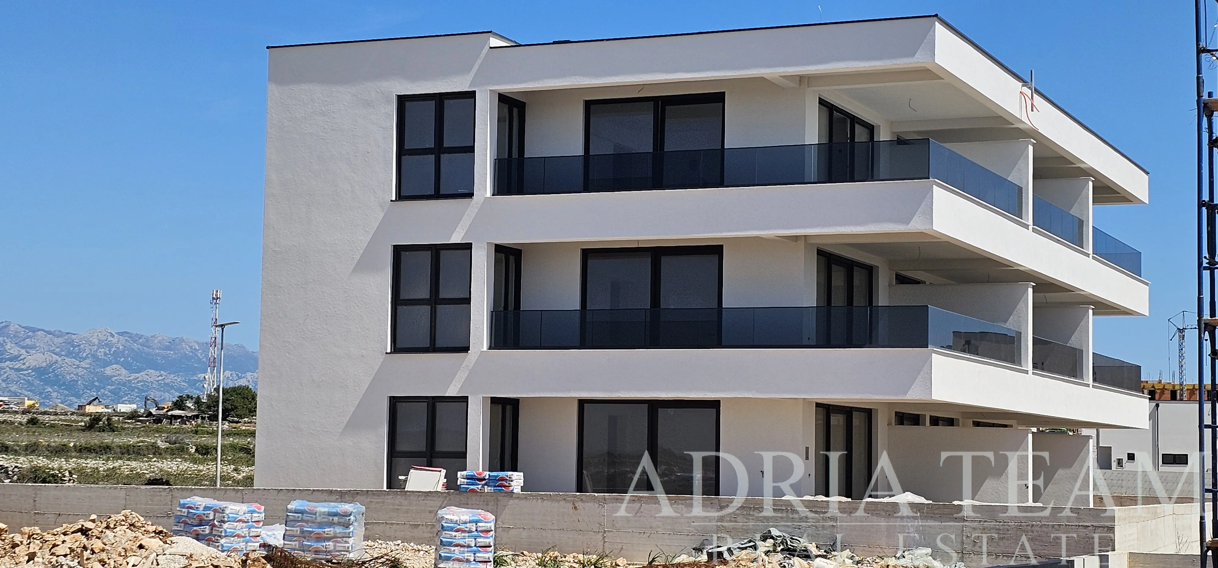 Dvosoban Apartman U Novogradnji S Velikim Balkonom – Povljana, Otok Pag