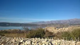 GRAĐEVINSKA PARCELA S PANORAMSKIM POGLEDOM NA MORE – NOVIGRAD nekretnina za prodaju