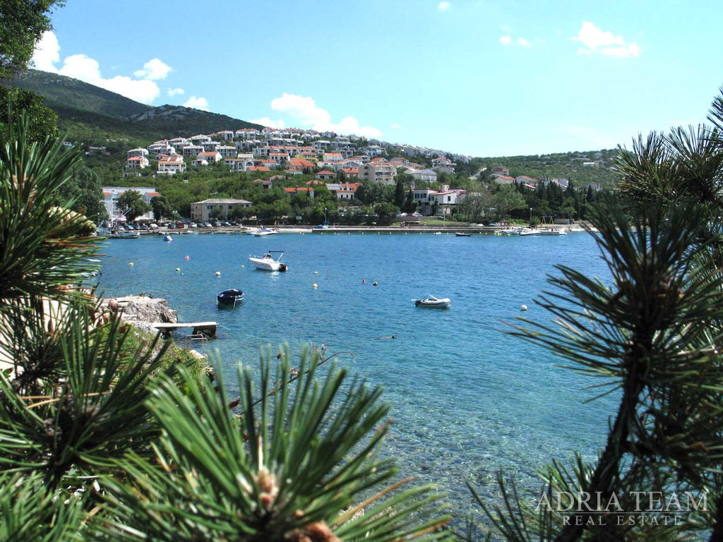 GRAĐEVINSKO ZEMLJIŠTE S POGLEDOM NA MORE – KLENOVICA, NOVI VINODOLSKI