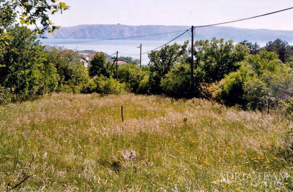 GRAĐEVINSKO ZEMLJIŠTE S POGLEDOM NA MORE – KLENOVICA, NOVI VINODOLSKI