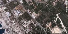 GRAĐEVINSKO ZEMLJIŠTE U INDUSTRIJSKOJ ZONI – IZVRSNA TRANZITNA POZICIJA – GAŽENICA, ZONA BARBARIČINE nekretnina za prodaju